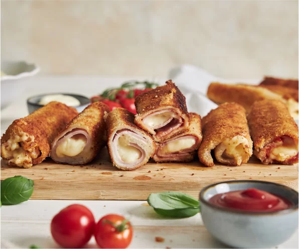 RULOURI DE ȘUNCĂ CU SALATĂ ITALIANĂ